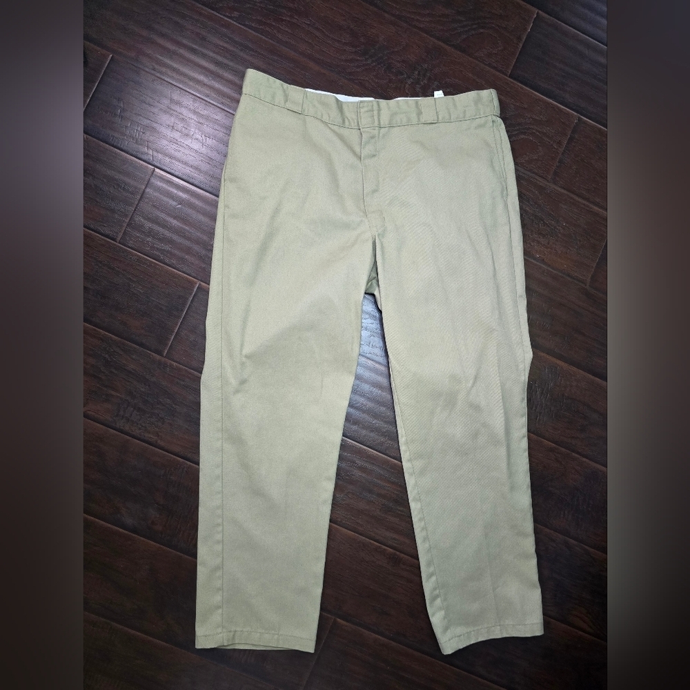 Dickies Mens 874 Original Fit Khaki 42x32 Pants - Picture 9 of 9